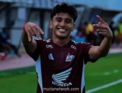 Persaingan Dua Klub Super League: Persebaya dan PSS Sleman Berebut Bek Muda Timnas Indonesia Mufli Hidayat