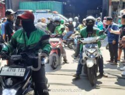 Lucky Cell Bagikan 1.000 Paket Sembako untuk Ojol dan Warga Ciracas Sambut Iduladha