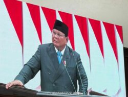 Prabowo Peringatkan Menteri: Tertibkan Birokrasi yang Akali Perintah Presiden