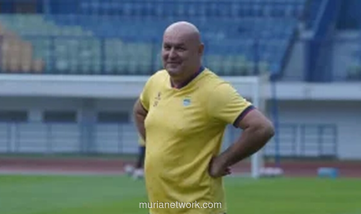 Persib Bandung Kembali Diperkuat Bojan Hodak dan Dua Pemain Asing, tetapi Marc Klok Absen di Laga Pamungkas