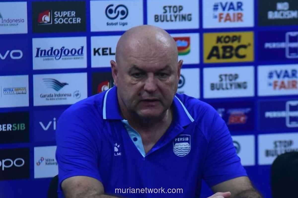 Ibunda Pelatih Bojan Hodak Meninggal, Persib Bandung Berduka di Tengah Perburuan Gelar Juara