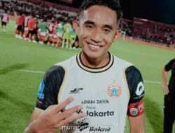 Rizky Ridho Sindir Ironi: Main Kandang tapi Harus Naik Pesawat
