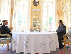Prabowo Tiba di Paris untuk Kunjungan Kenegaraan, Dorong Kemitraan Komprehensif dengan Prancis