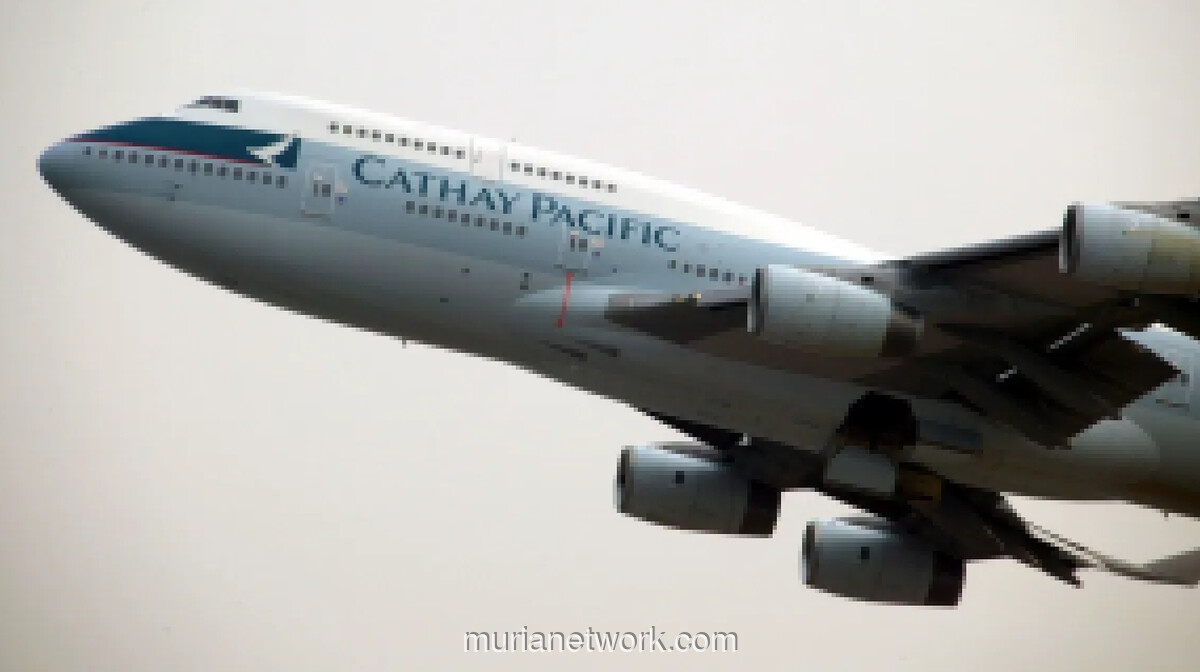 Pesawat Cathay Pacific Alami Turbulensi Hebat Jelang Mendarat di Hong Kong, 10 Orang Luka-Luka