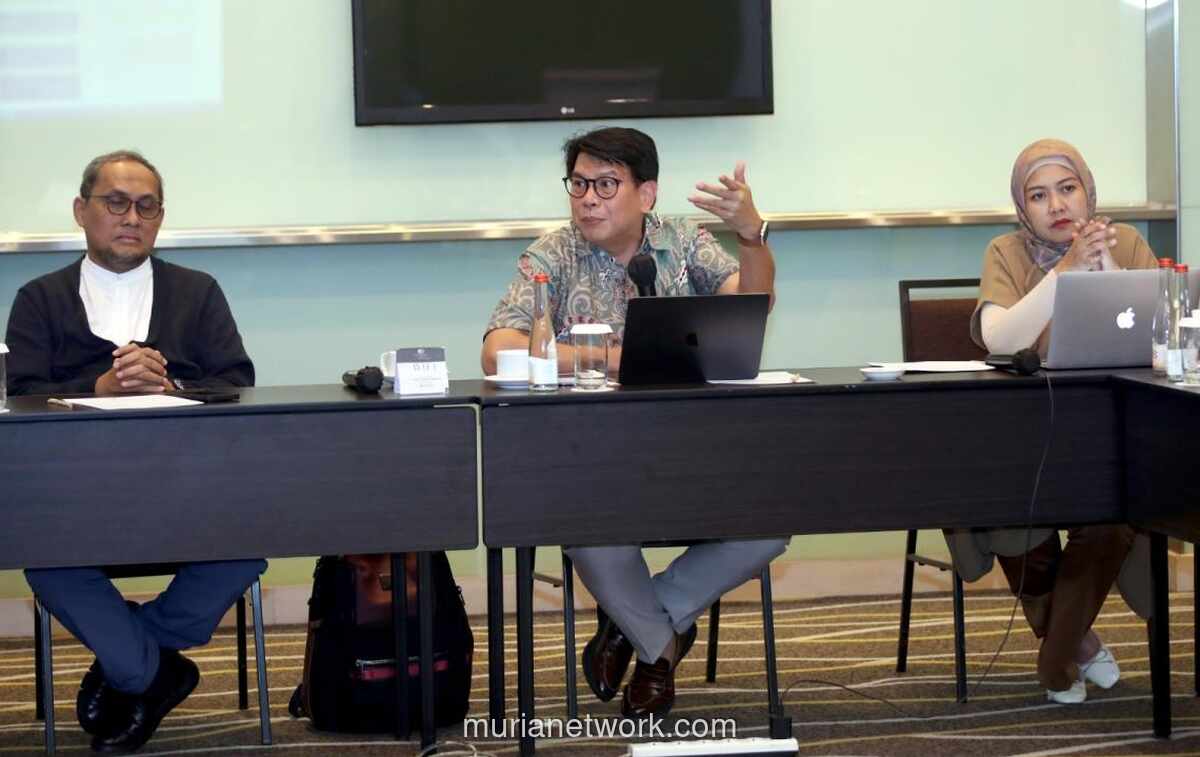 Akademisi dan IESR Sebut Target PLTS 100 GW Perlu Fondasi Kokoh, Bukan Sekadar Angka Besar