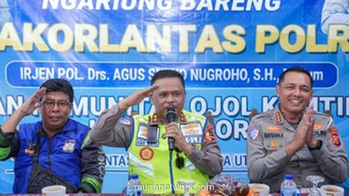 Kakorlantas Ajak Pengemudi Ojol Jadi Pelopor Keselamatan Berlalu Lintas