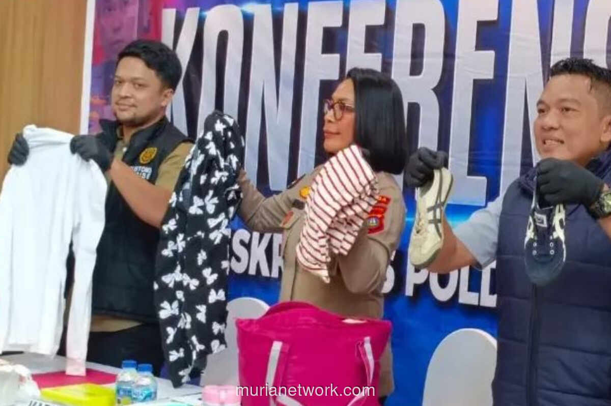 Polda Kepri Bongkar Impor Ilegal Ratusan Pakaian dan Sepatu Bekas Asal Singapura, Tiga Tersangka Diamankan