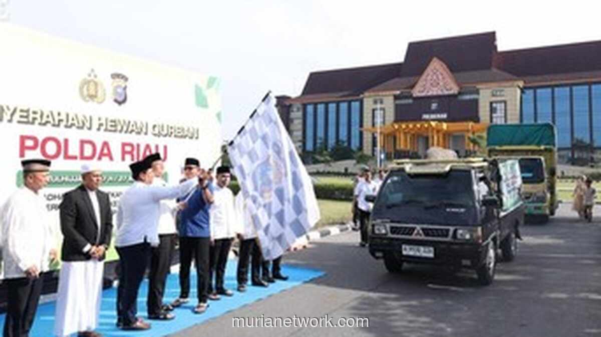 Polda Riau Salurkan 195 Hewan Kurban ke Desa Terpencil saat Idul Adha 2026