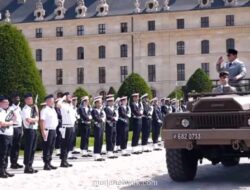 Presiden Prabowo Tiba di Istana Elysee Paris, Disambut Menteri Pertahanan Prancis