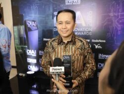 Dirjen Bina Keuangan Daerah Terima Penghargaan Digital Innovation Award 2026 atas Transformasi Digital Tata Kelola Pemerintahan