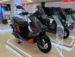 Polytron Fox-R dan Alva Cervo Bersaing Jadi Motor Listrik Paling Tangguh di Indonesia