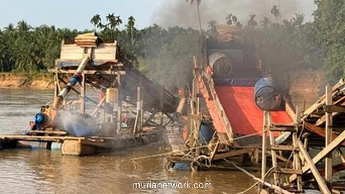 Polsek Cerenti Musnahkan Lima Dompeng Tambang Ilegal di Sungai Kuantan