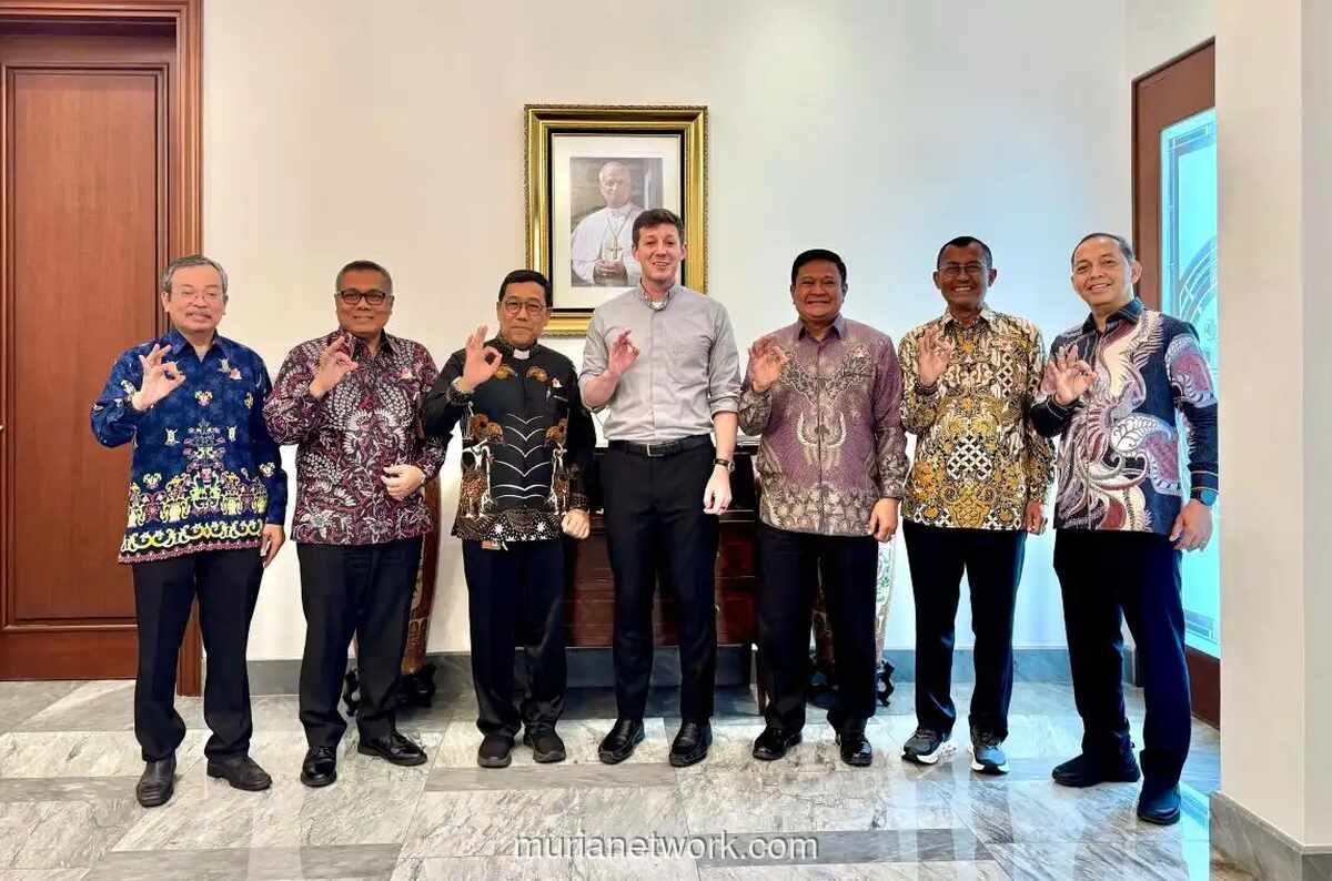 Delegasi OCI Temui Kuasa Usaha Vatikan untuk Matangkan Audiensi dengan Paus Leo XIV