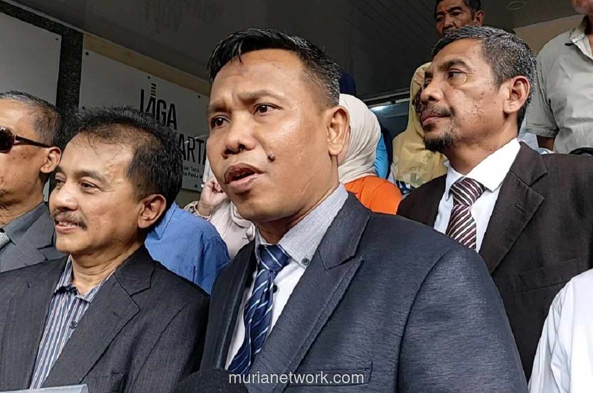 Roy Suryo Jalani Wajib Lapor ke-25 di Polda Metro Jaya Akibat Laporan Jokowi soal Ijazah Palsu