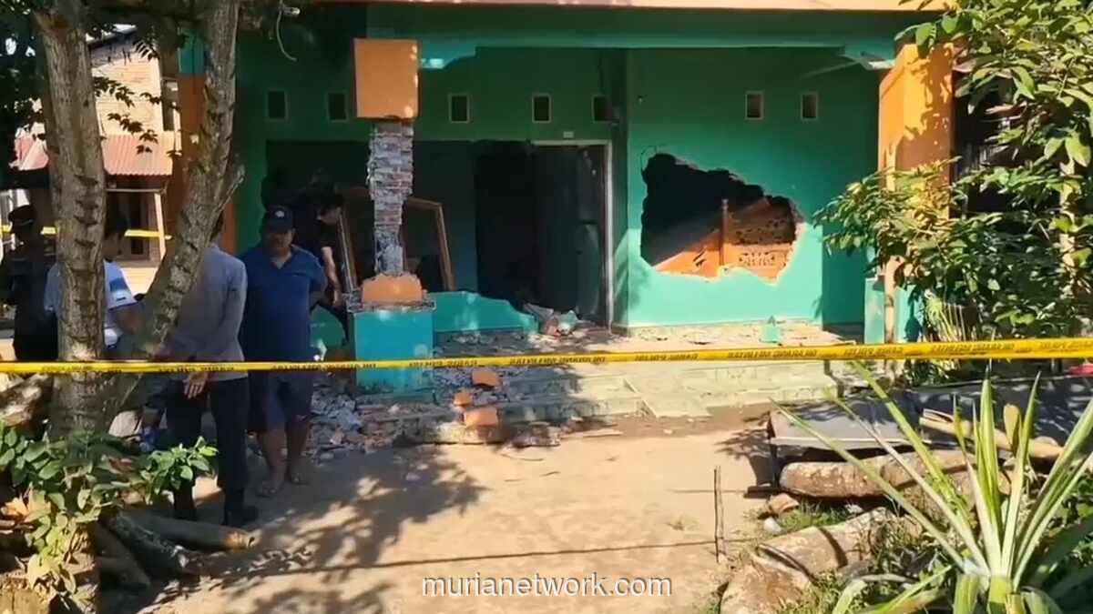Rumah Terduga Pembunuh Penjual Ikan di Gowa Dirusak Massa Saat Warga Shalat Jumat