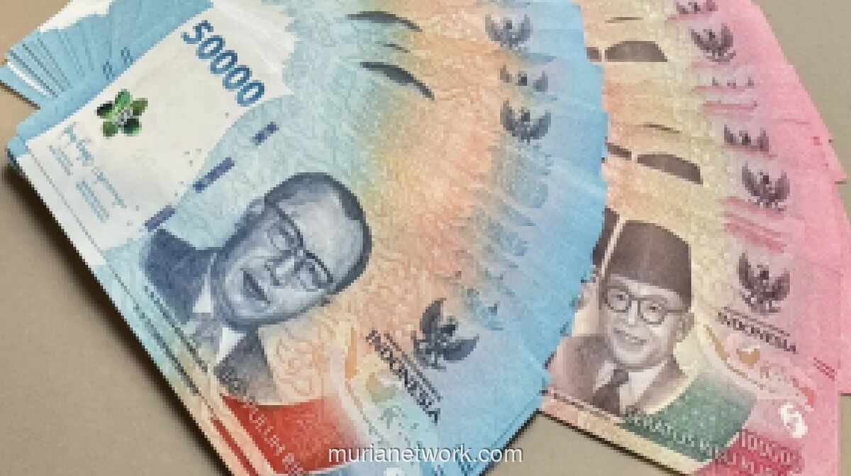 Rupiah Tertekan ke Rp17.357 per Dolar AS di Tengah Penguatan Dolar dan Harapan Damai AS-Iran