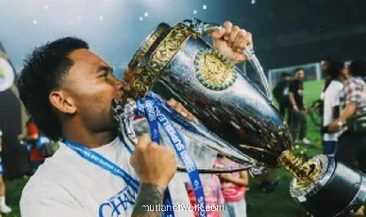 Saddil Ramdani Ukir Sejarah, Gelandang Asal Muna Persembahkan Gelar Juara Liga 1 Pertama untuk Persib Bandung