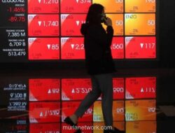 Sepuluh Saham Paling Tertekan Selama Sepekan, ASPR Anjlok Hingga 37,85 Persen