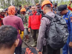 Tim SAR Temukan Satu Korban Erupsi Gunung Dukono, Dua Titik Timbunan Material Diduga Jasad Lain