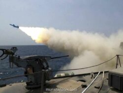 Baku Tembak di Selat Hormuz: AS Hancurkan Enam Kapal Iran Usai Serangan Rudal dan Drone