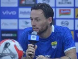 Persib Kunci Kemenangan Dramatis atas PSM, Klok Terlibat Insiden Dorong dengan Caretaker Tuan Rumah