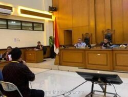 Sidang Tuntutan Empat Prajurit TNI Terdakwa Penyiraman Air Keras ke Aktivis KontraS Ditunda ke 3 Juni