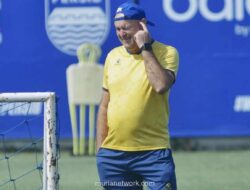 Persib Juara Liga 1 Tiga Musim Beruntun, Bojan Hodak Akui Keberuntungan Jadi Faktor