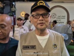 Menteri Haji Imbau Jemaah Hindari Lempar Jumrah Siang Hari Akibat Suhu Ekstrem 43 Derajat Celsius di Mina