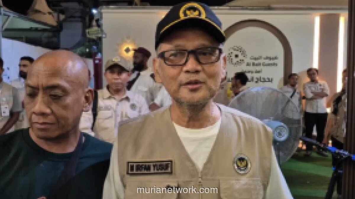 Menteri Haji Imbau Jemaah Hindari Lempar Jumrah Siang Hari Akibat Suhu Ekstrem 43 Derajat Celsius di Mina