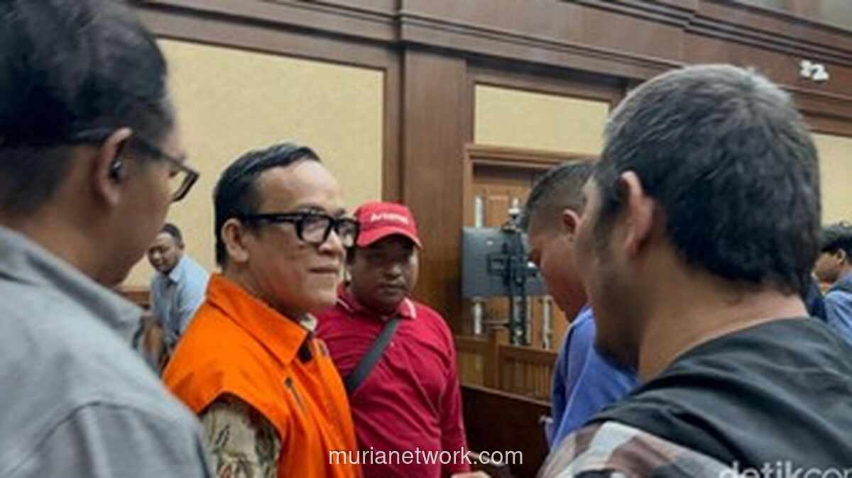 Mantan Wamenaker Noel Mengaku Bersalah Terima Rp3 Miliar dan Motor Ducati dari Pengusaha Bermasalah