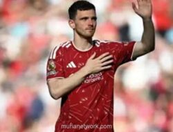 Tottenham Capai Kesepakatan Lisan Rekrut Andy Robertson dari Liverpool