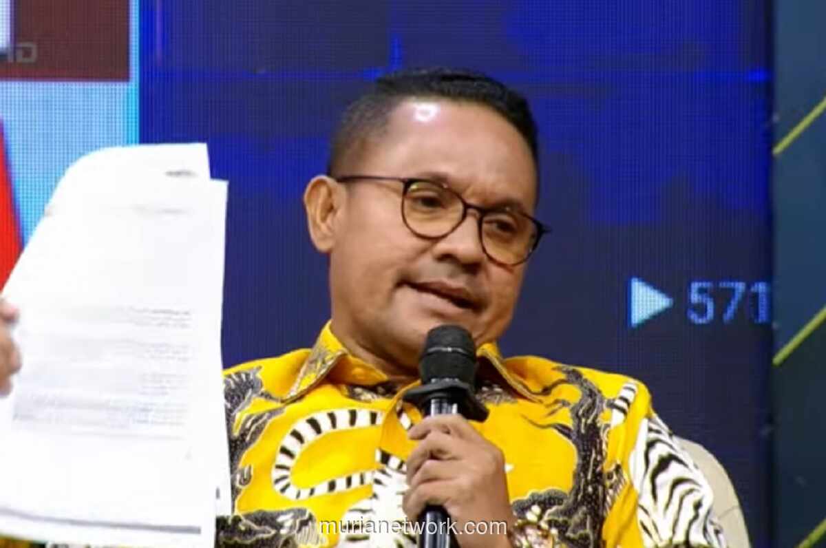 Topi Merah Terima Somasi Kedua dari Ahli Forensik Rismon soal Klaim Kejanggalan Ijazah Jokowi