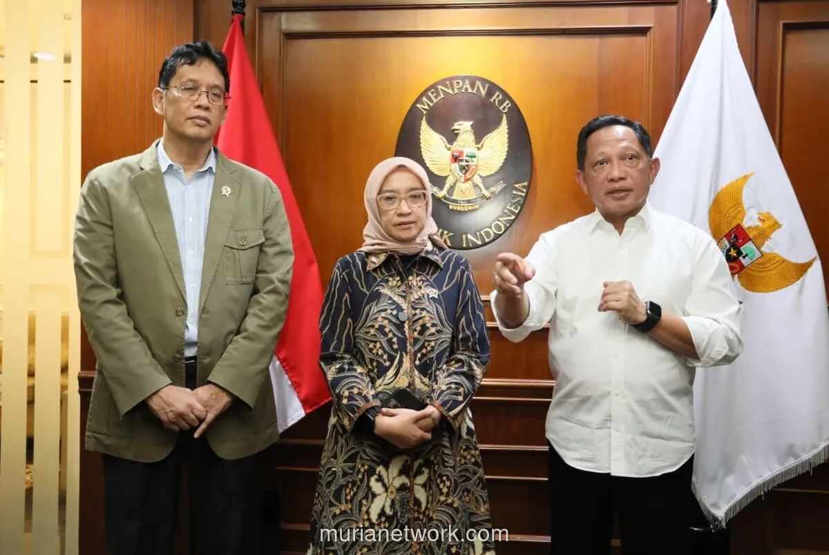 Tiga Menteri Sepakat Perpanjang Masa Transisi Batas Belanja Pegawai Da Demi Lindungi Nasib PPPK