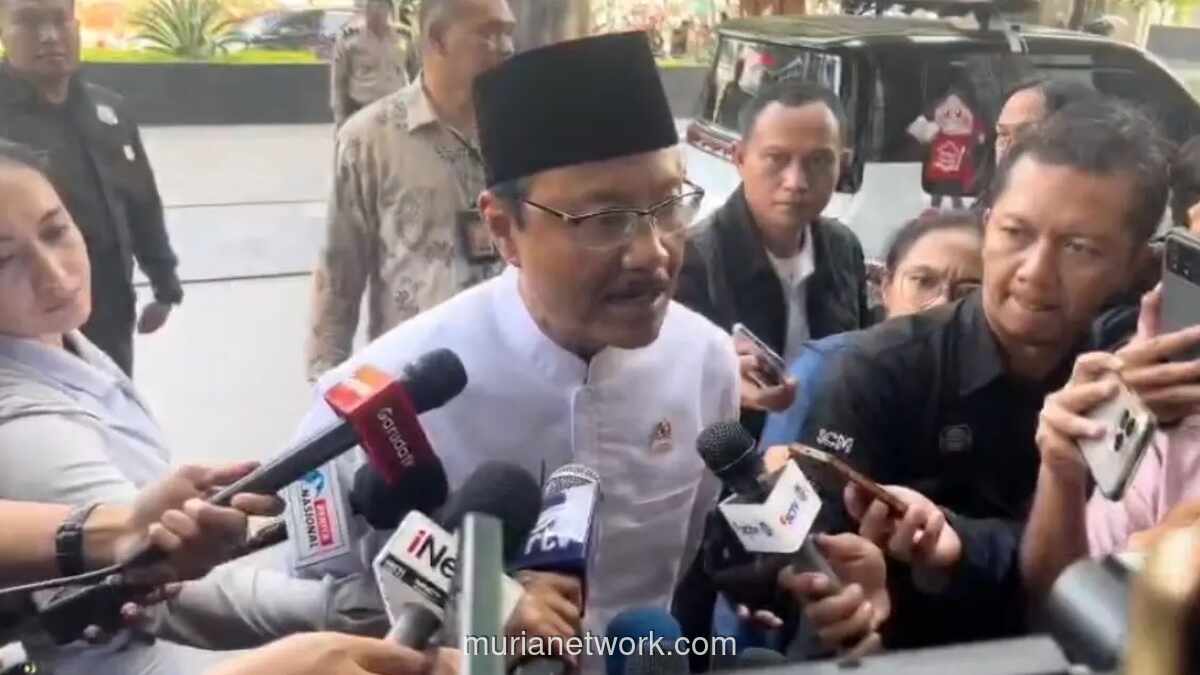 Mensos Bantah Ada Kebocoran Anggaran Sepatu Rp700 Ribu per Pasang di Program Sekolah Rakyat