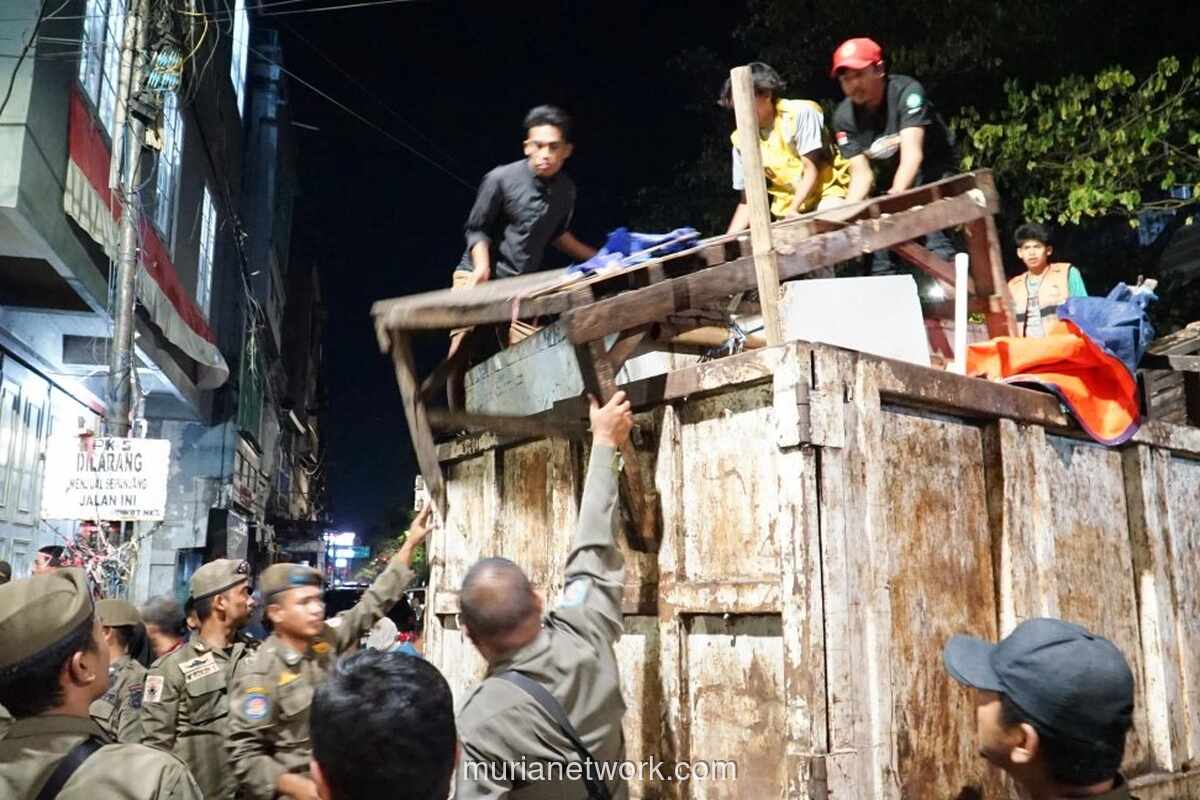 Penertiban Pasar Tumpuh di Jalan Veteran Makassar Berhasil, 308 Pedagang Direlokasi ke Terminal Malengkeri