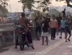 Anak-Anak di Daan Mogot Hadang Pengendara Motor di Trotoar, Dishub DKI Imbau Patuhi Aturan