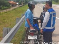 Motor Bonceng Tiga Lawan Arus di Tol Batang, Pengelola Minta Maaf dan Evaluasi Pengamanan