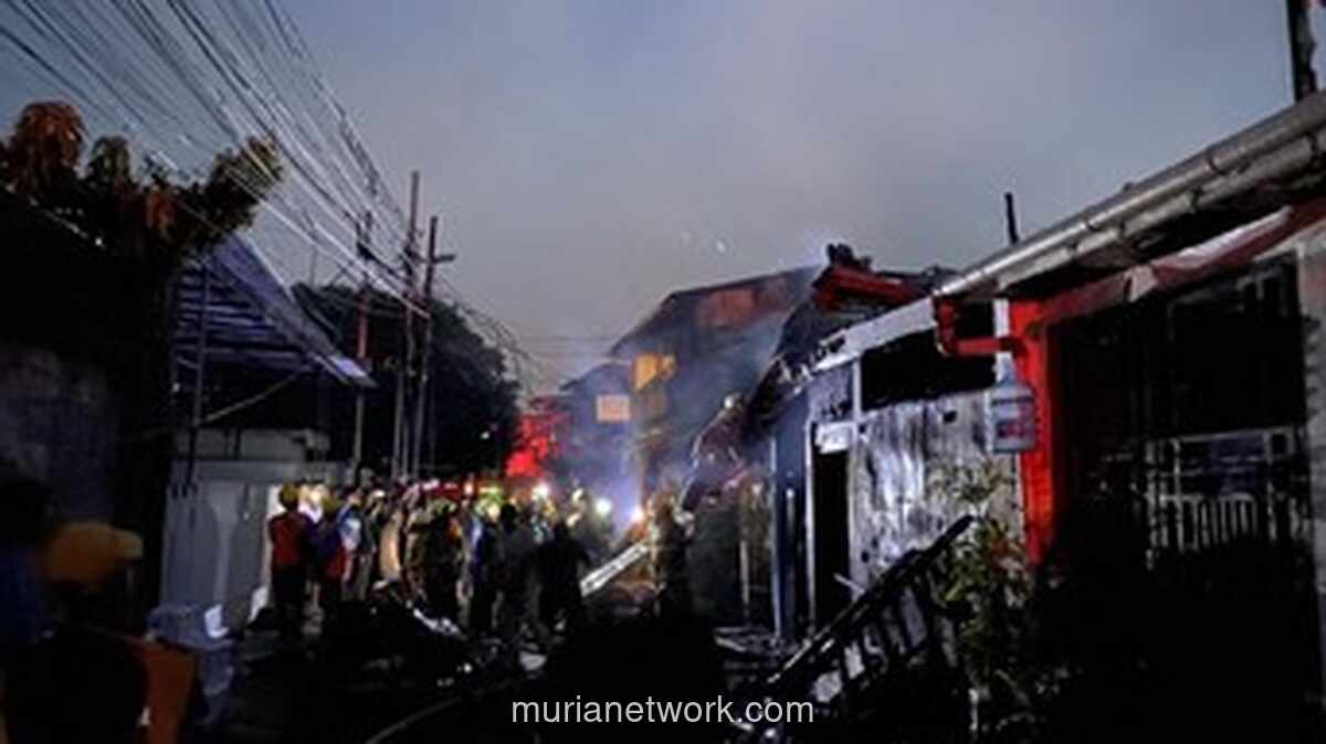 Kebakaran Landa Permukiman Padat di Jatinegara, Berasal dari Percetakan