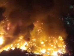 10 Warga Keracunan Asap Kebakaran Pasar Jiung Kemayoran, Dilarikan ke RS