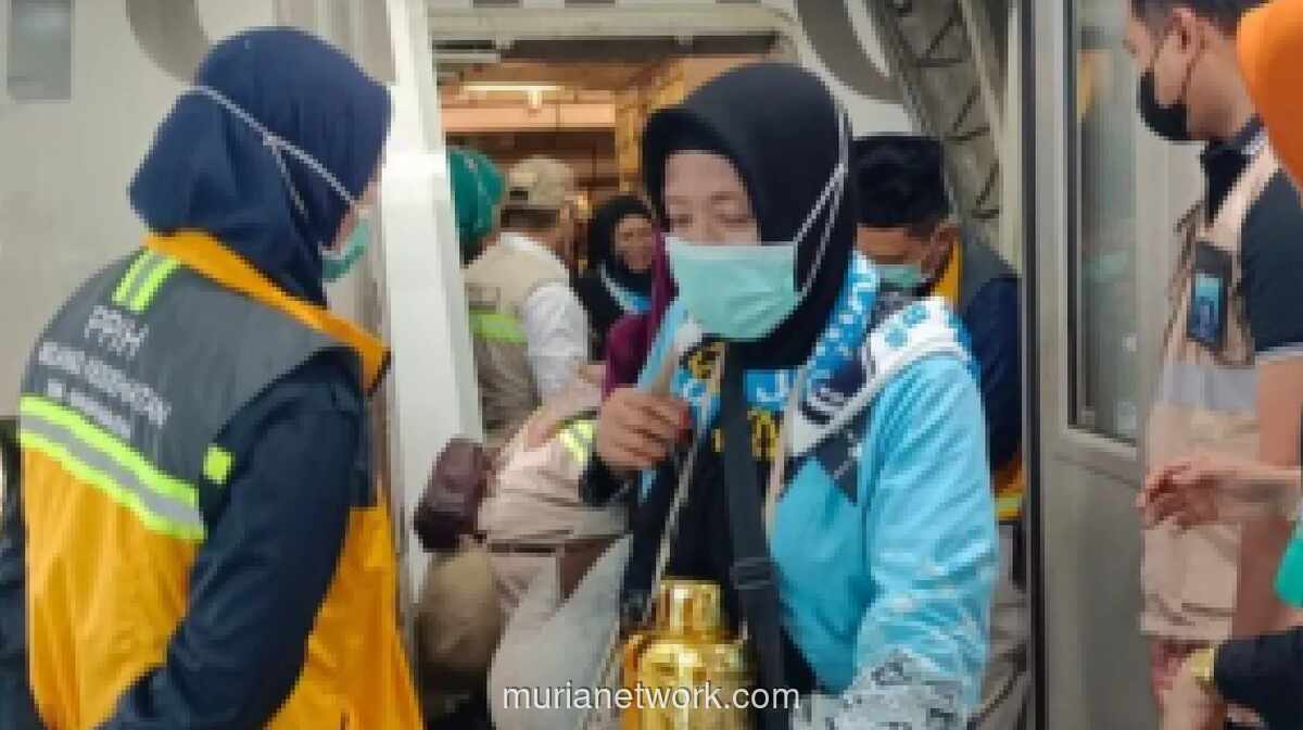 2.872 Jemaah Haji Debarkasi Banjarmasin Tiba di Tanah Air, Delapan Kloter Telah Pulang