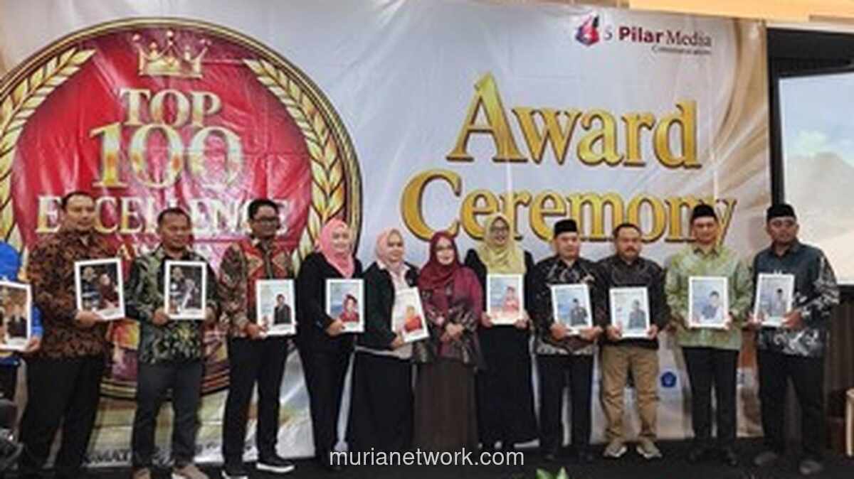 Tiga Sekolah Rakyat Raih Penghargaan Nasional di Ajang TOP 100 Excellence Award 2026