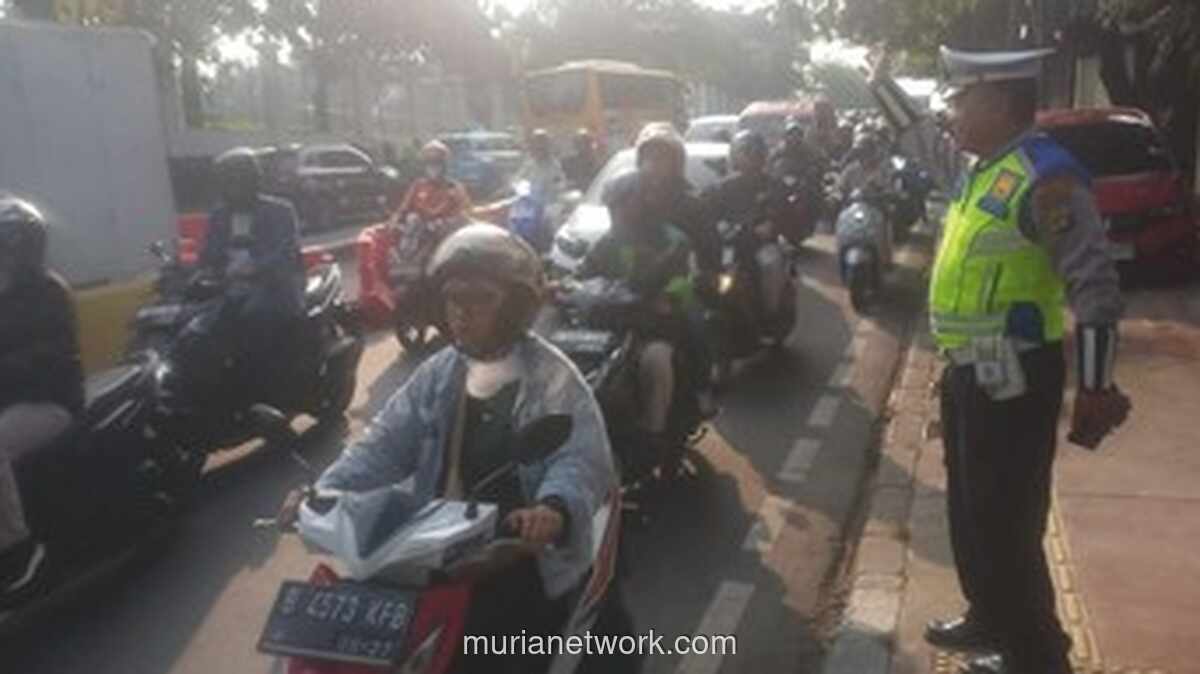 Proyek Galian PDAM di TB Simatupang Picu Kemacetan Panjang hingga Pasar Rebo