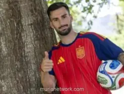 Alex Baena Buka Suara soal Rumor Transfer Alvarez dan Kemungkinan Kedatangan Grimaldo