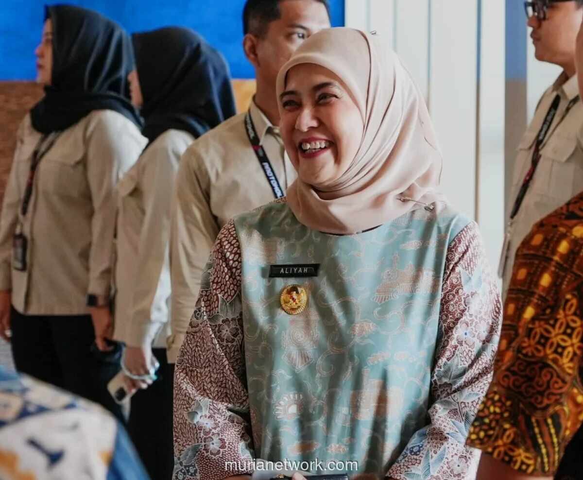 Aliyah Mundur dari Demokrat, Buka Jalan Suami Maju di Musda Golkar Sulsel