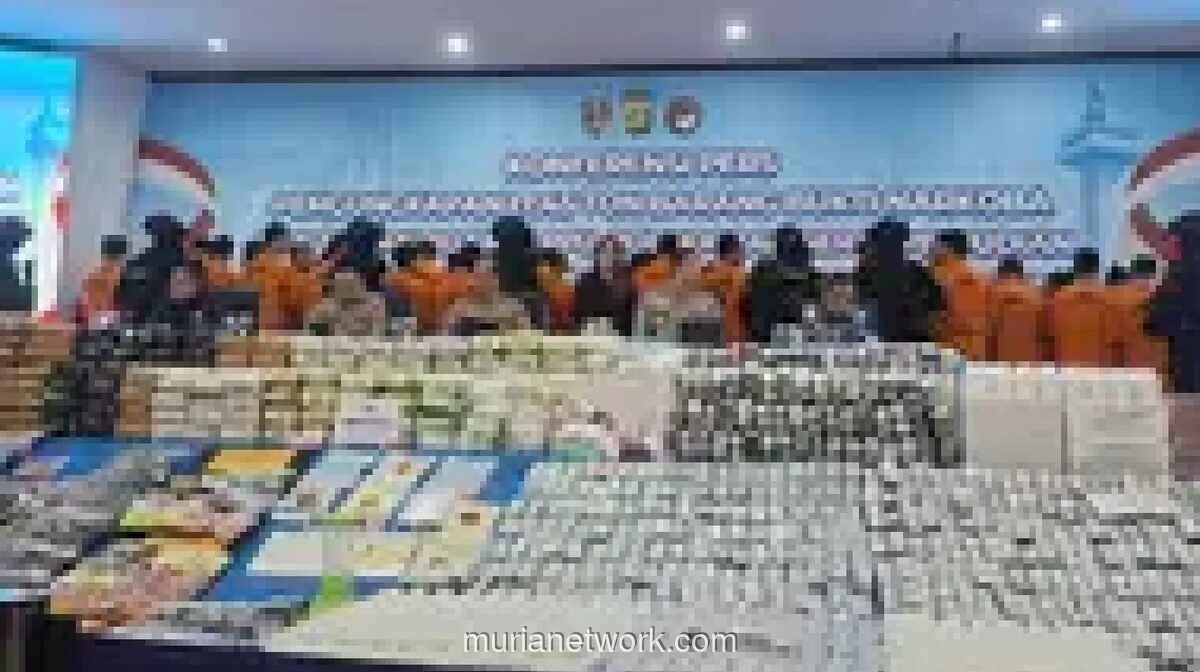 Polda Metro Bongkar Tiga Laboratorium Narkoba Rumahan, Sita 17,45 Ton Barang Bukti dan 5.196 Tersangka