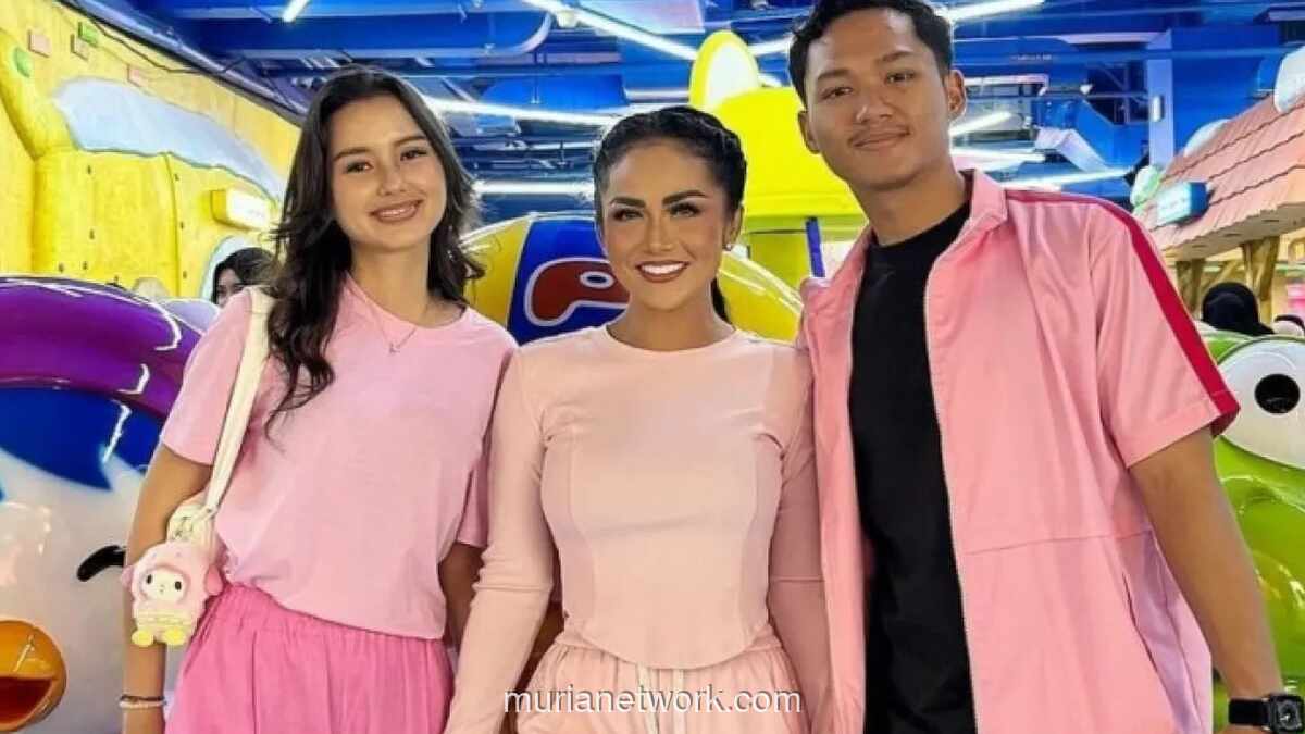 Kris Dayanti Bantah Rumor Pernikahan Azriel Hermansyah dan Sarah Menzel Tahun 2026