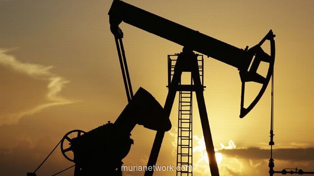 Pemerintah Proyeksikan Harga Minyak Mentah Indonesia 2027 di Kisaran 70-95 Dolar AS per Barel