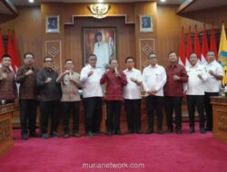 Menteri Lingkungan Hidup Canangkan Target Bali 100 Persen Pemilahan Sampah