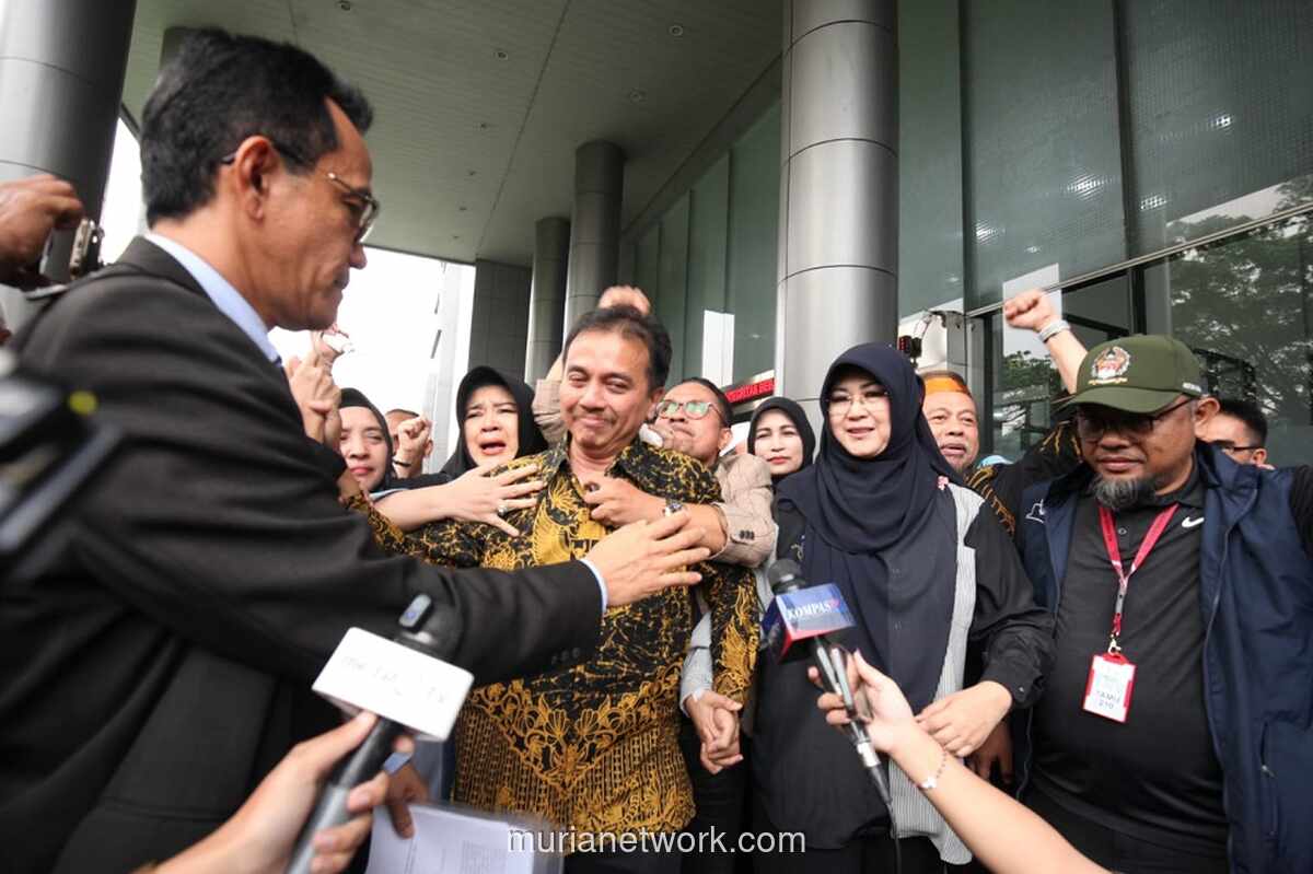 Berkas Perkara Roy Suryo dan Dokter Tifa soal Tuduhan Ijazah Palsu Jokowi Dilimpahkan ke PN Jakarta Timur