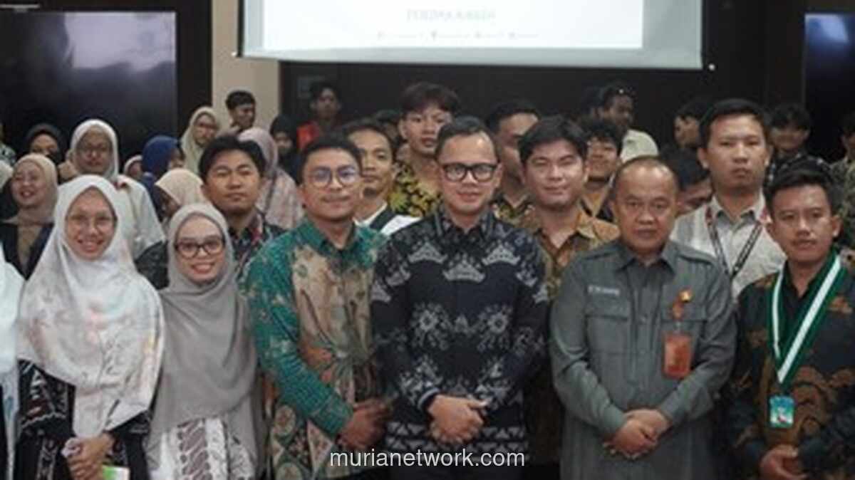 Wamendagri Dorong Mahasiswa Miliki Mental Aktivis, Keahlian Global, dan Jiwa Nasionalis